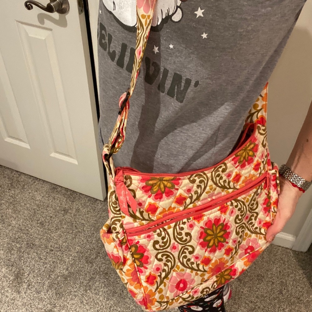 Vera Bradley pink and orange flower print bag - Picture 3 of 11